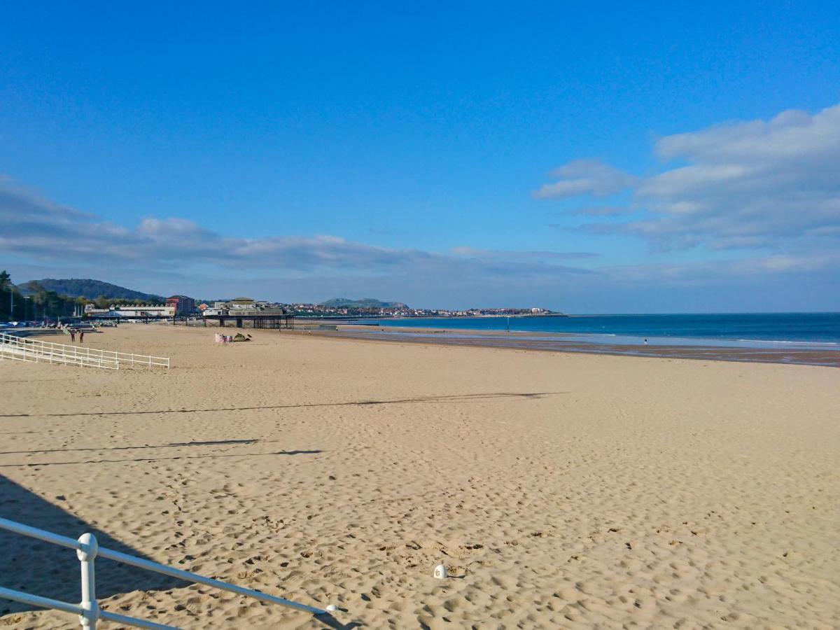 39 Alwen Drive Apartamento Rhôs-on-Sea Exterior foto