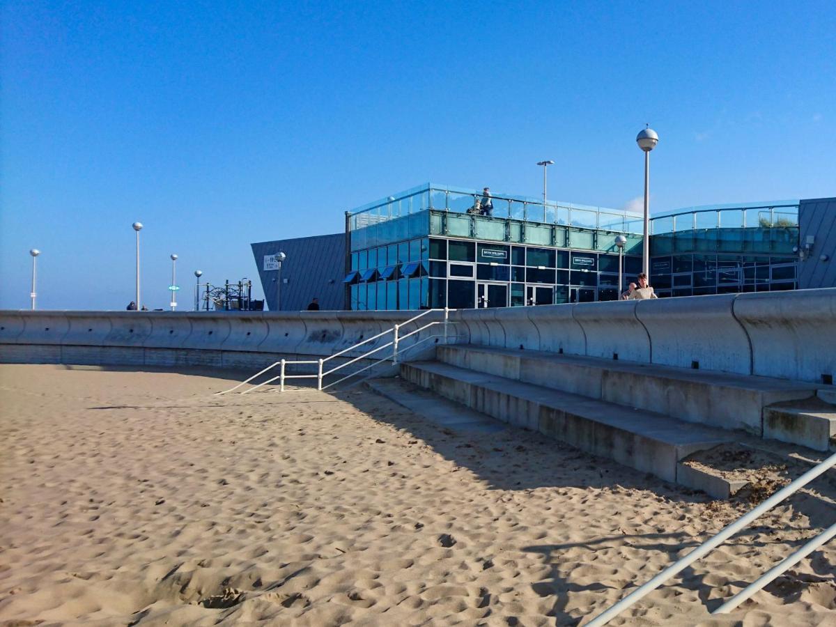 39 Alwen Drive Apartamento Rhôs-on-Sea Exterior foto